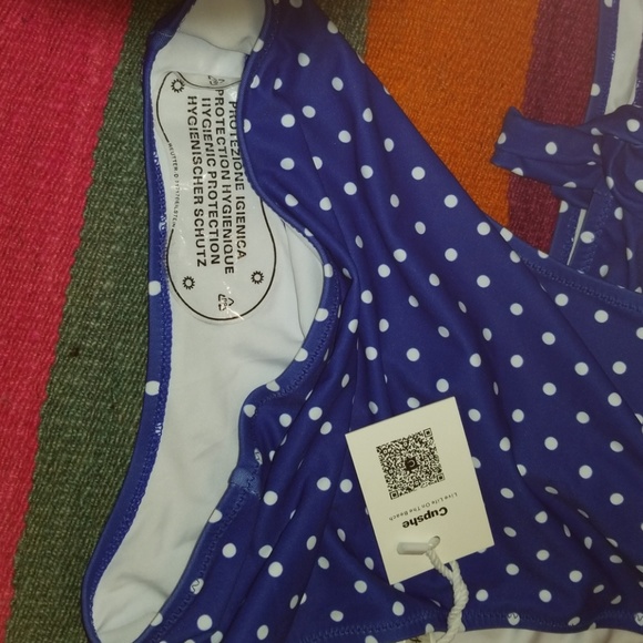 🔵NWT🔵 CUPSHE retro bathing suit. - Picture 3 of 4